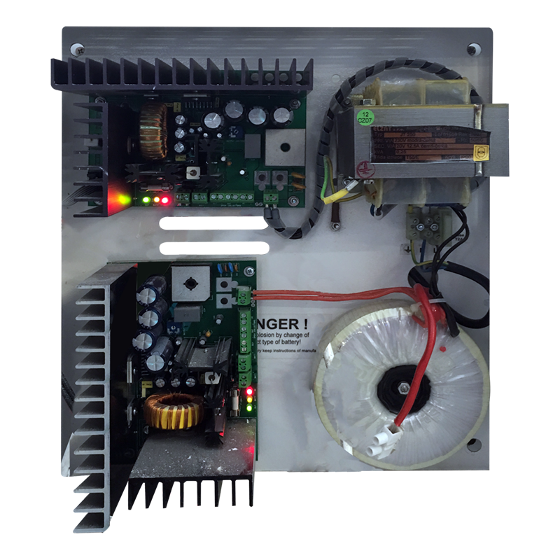 Fuente COMINFO™ KPN-18/7//COMINFO™ KPN-18/7 Power Supply Unit